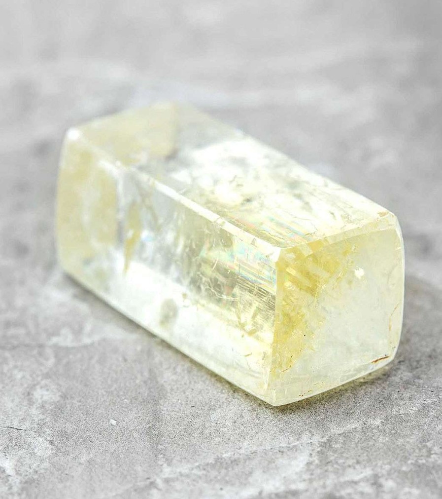 Home & Wellness SoulMakes | Optical Calcite Prism