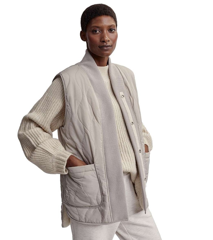 Clothing Varley Yoga Jackets & Sweatshirts | Covey Reversible Quilt Gilet Dove/Sandshell