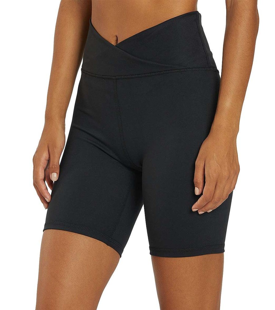 Clothing Balance Collection Yoga Shorts | Crossover Bermuda Black